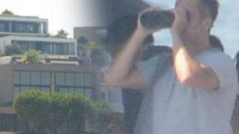 Serdar Bilgili dürbünle ev baktı