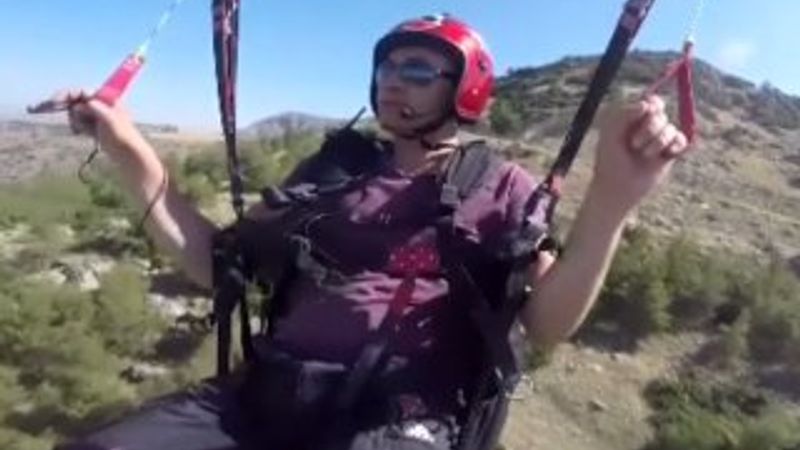 Denizli'de paraşüt kazası kameraya yansıdı