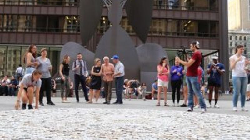 Srebrenitsa Katliamı'nın kurbanları kahveyle anılıyor