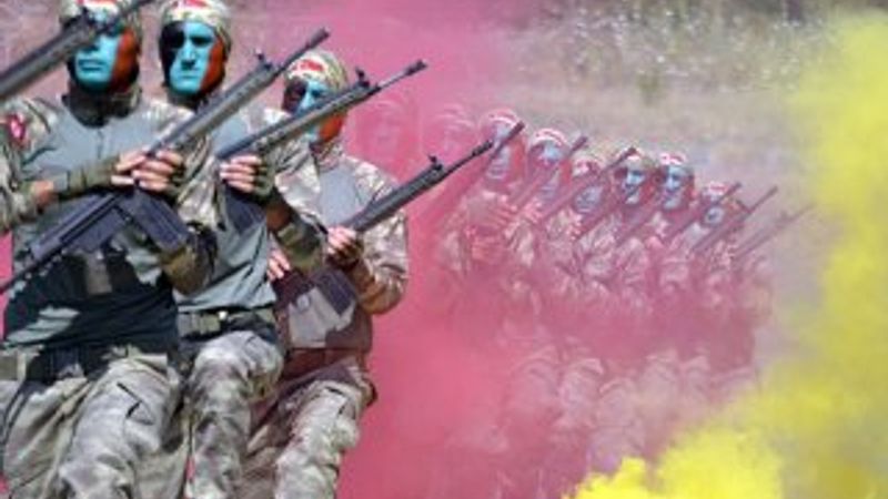 Uzman erbaşlar asayiş kursunu tamamladı