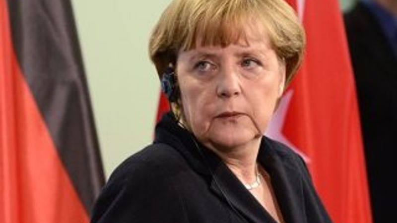 Merkel'den Konya'daki üs ile ilgili açıklama