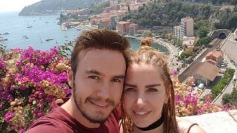 Mustafa Ceceli Selin İmer'le tatilde