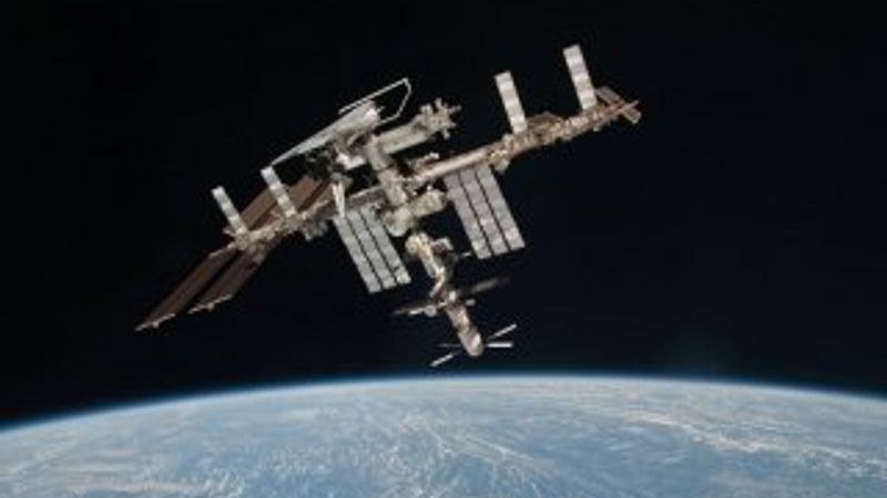 Rus Soyuz roketinin uzaya fırlatılışı görüntülendi