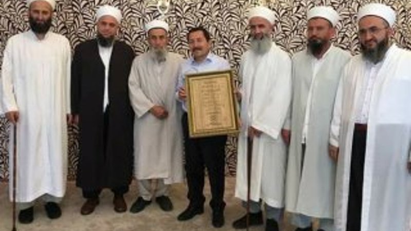 Ahmet Hakan: Yarın kandırıldık demeyin