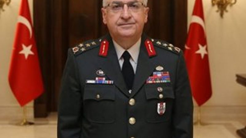 Kara Kuvvetleri Komutanı: Yaşar Güler
