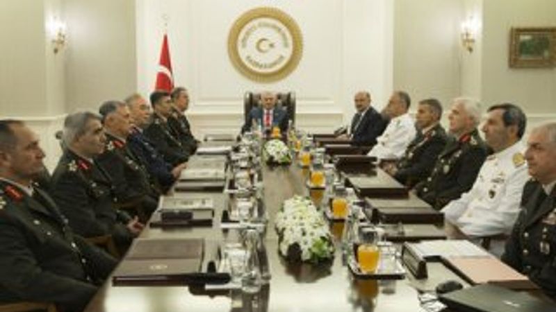 YAŞ'ta albaylara terfi şansı