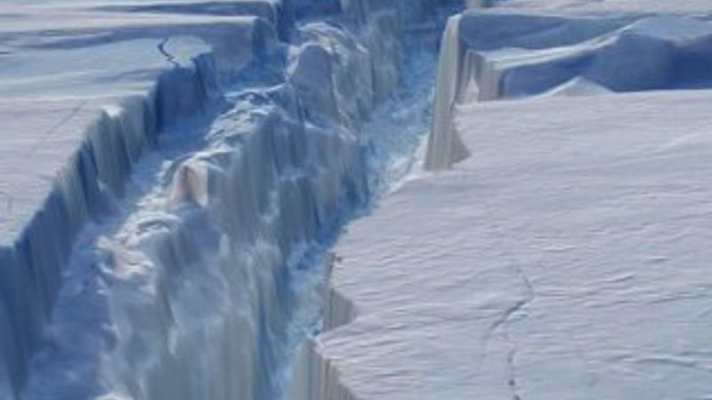 Antarktika'da 91 yanardağ keşfedildi