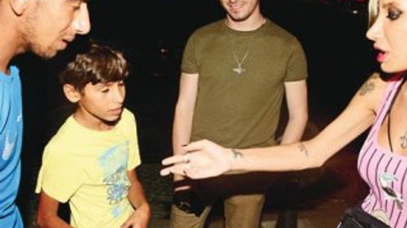 İrem Derici'yi tanımadılar