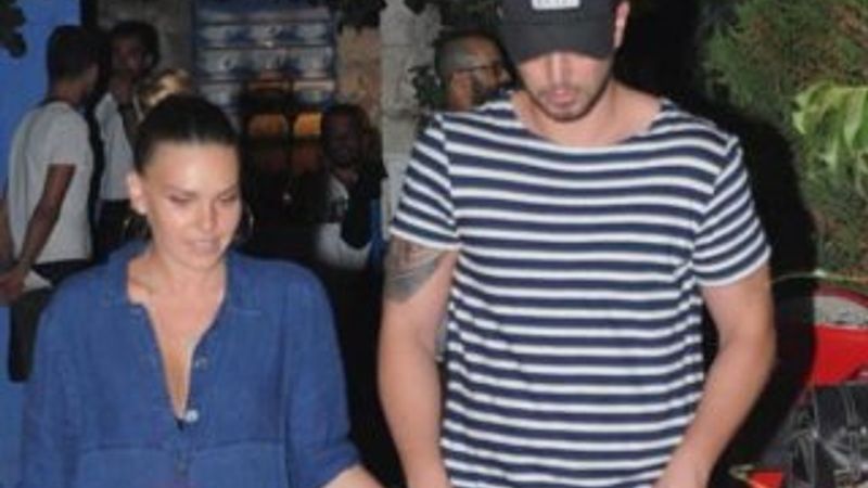 Aslı Enver - Murat Boz Alaçatı'da