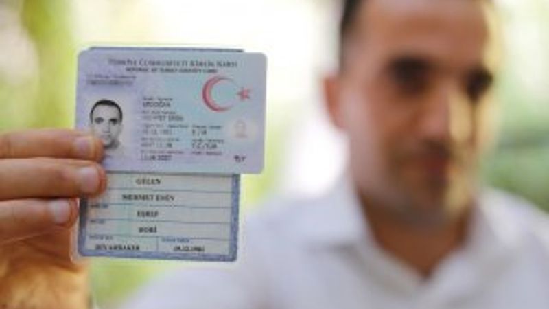 Şampiyon, 'Gülen' soyadını 'Erdoğan' olarak değiştirdi