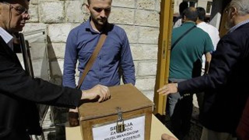 Bosna Hersek'ten Arakanlı Müslümanlara yardım