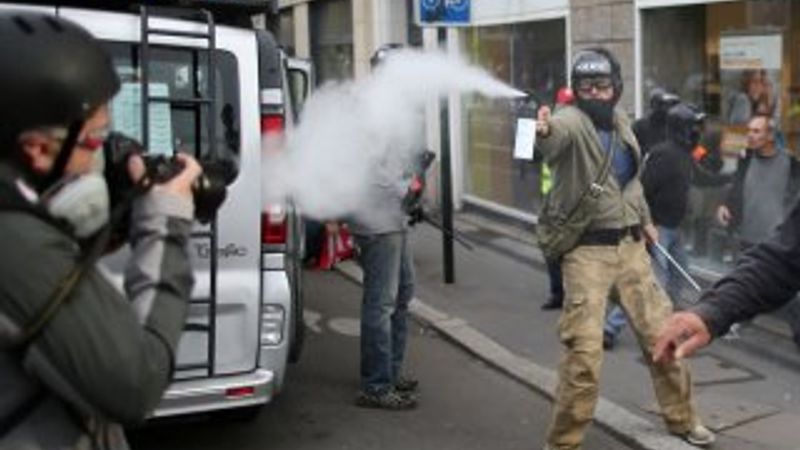 Fransa'da şiddet olaylarının önüne geçilemedi