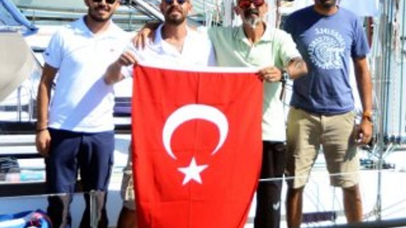 Atlantik'te Türk bayrağını dalgalandırmak için denize açıldı