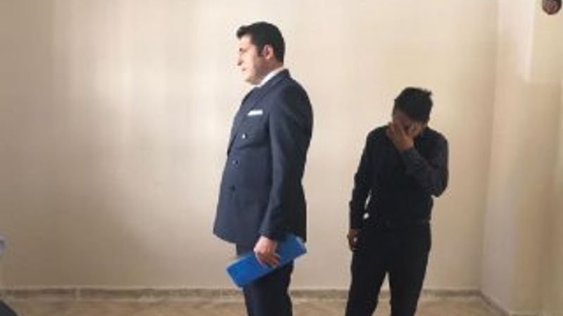 Dolandırıldığını anlayan damat gözyaşlarına boğuldu