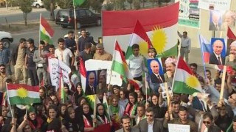 Barzani yandaşlarının Putin'li eylemi