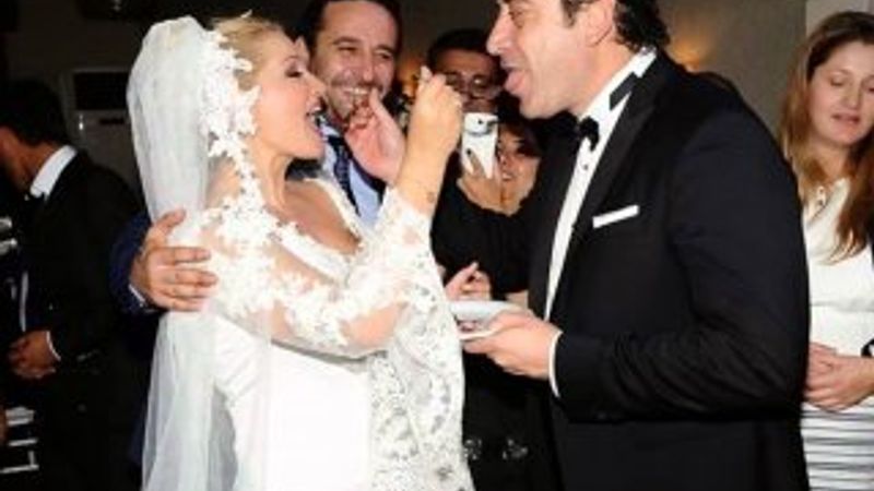 Zahide Yetiş hamile