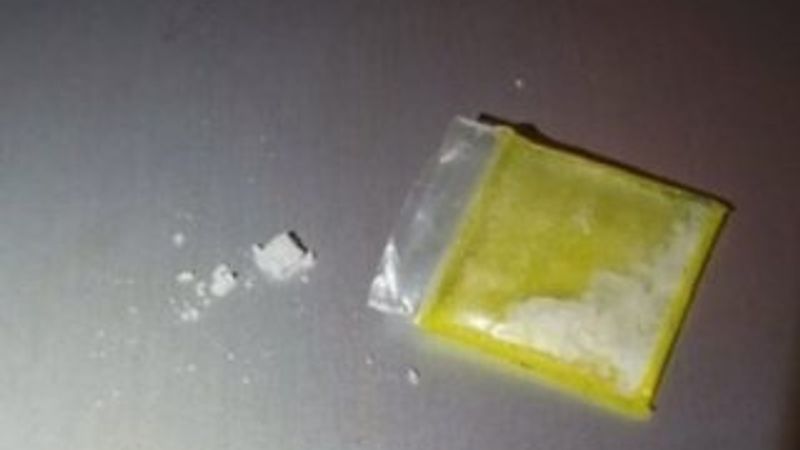 Mahkum uyuşturucu öpücüğüyle öldü