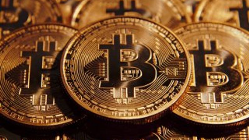 Bitcoin 10 bin dolara dayandı