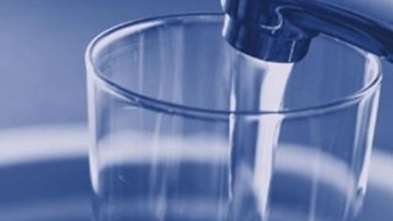 Sıvı tüketimi psikolojiyi düzeltiyor