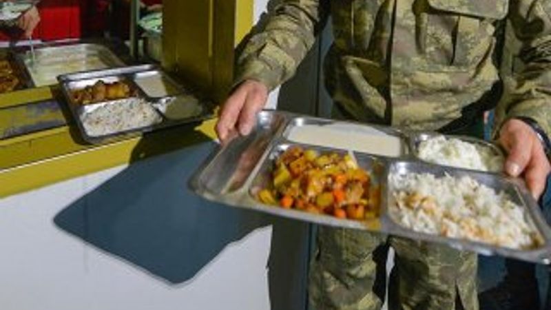 Deniz Kuvvetleri'ne satılan kavurmada at eti bulundu