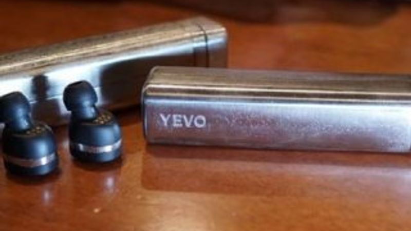 Eski tabancalardan kulaklık üretildi