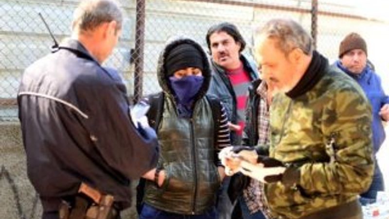 Canlı bomba sanılan Suriyeli kız, kaçırılmayı bekliyormuş