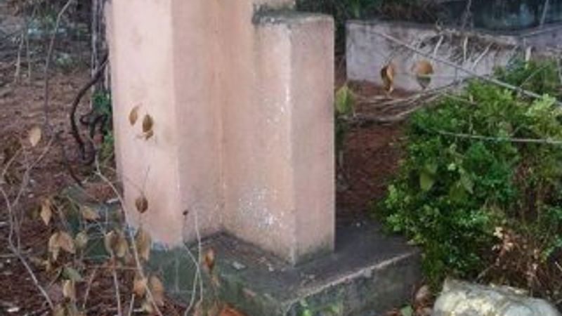 Manisa'da Atatürk büstüne saldırı