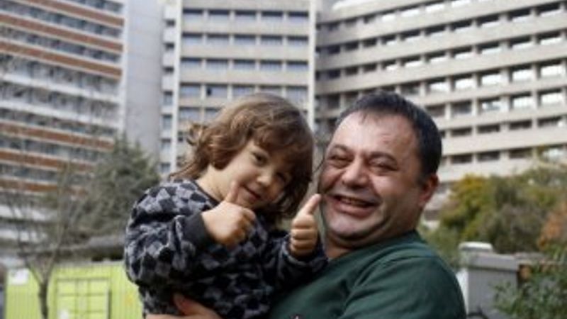 Oğlunun hayatını kurtarabilmek için sanayide cihaz yaptırdı