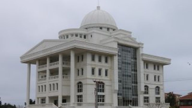 Marmaraereğlisi'nin yeni belediye binası