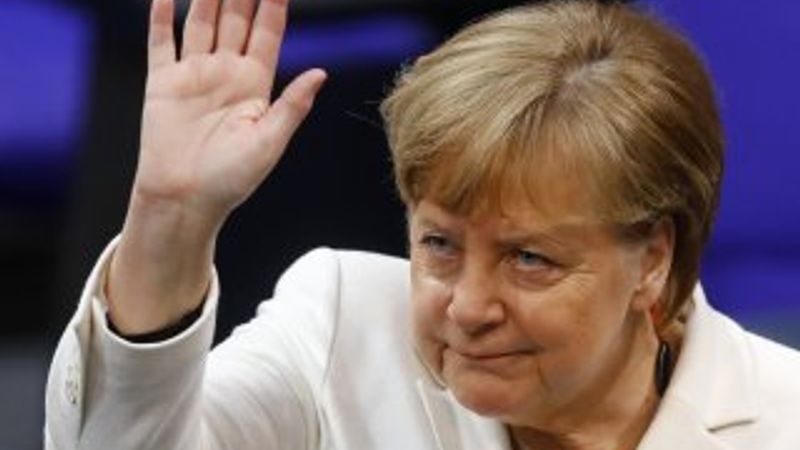 Merkel dördüncü kez Şansölye seçildi