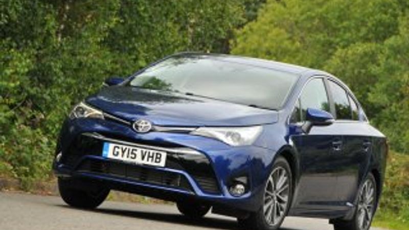 Toyota Avensis yollara veda ediyor
