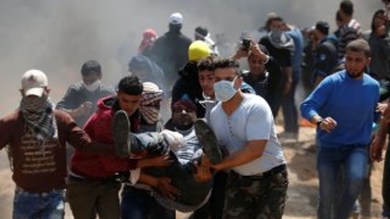 İsrail askerleri Gazze sınırında 250 Filistinliyi yaraladı