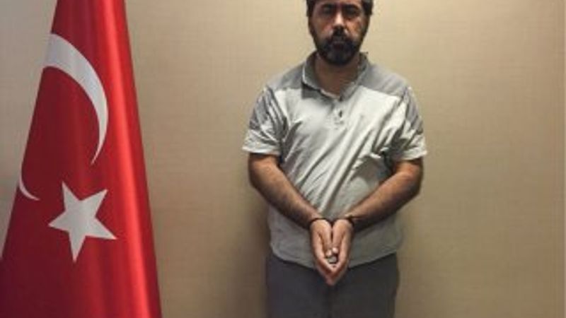 MİT Gabon'daki 3 FETÖ'cüyü Türkiye'ye getirdi