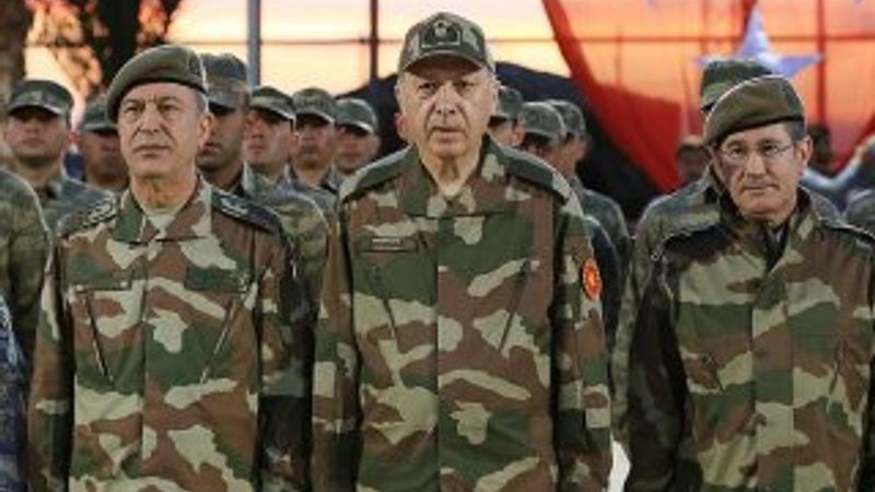 TSK'de yeni dönem: Kamuflajlar değişiyor