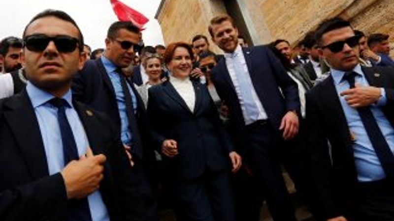 İYİ Parti'de art arda istifalar