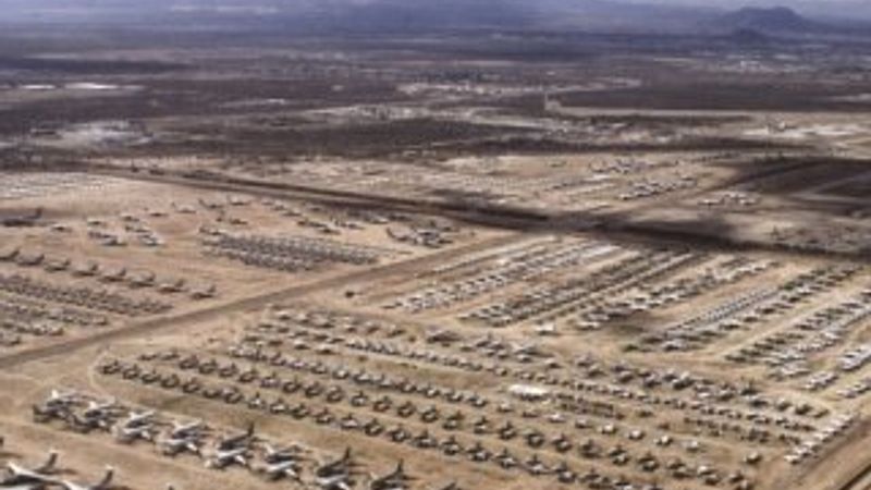 ABD'nin devasa uçak mezarlığı
