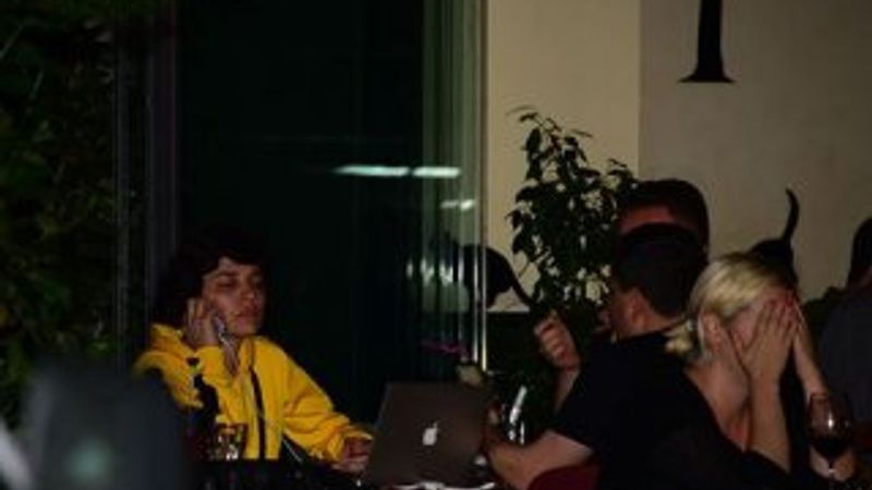 Gonca Vuslateri ve Mehmet Turgut komşu oldu