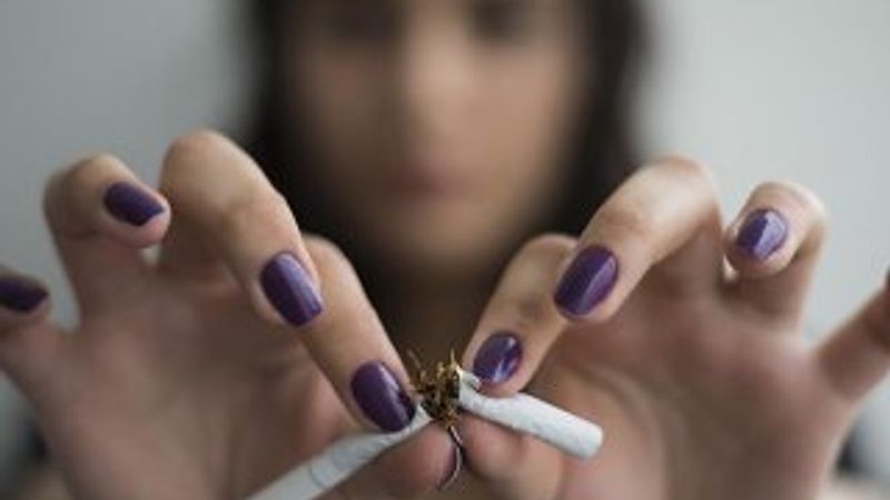 Tüp bebek isteyenlere 'sigara içmeme' şartı