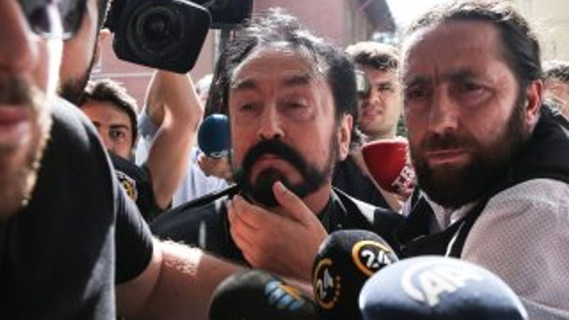 Adnan Oktar'ın 13 saattir ifadesi alınıyor