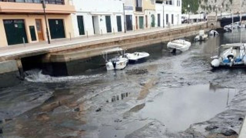 İspanya'da mini tsunami