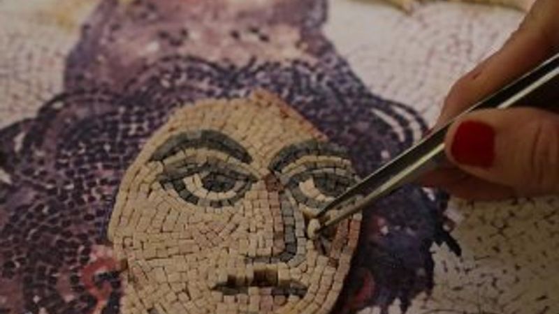 Yeni mozaik sanatçıları yetişiyor