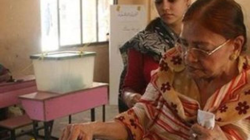 Pakistan'da seçim günü bombalı saldırı