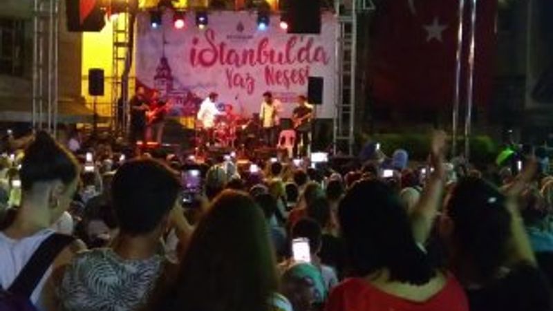İstanbul'da yaz neşesi başladı