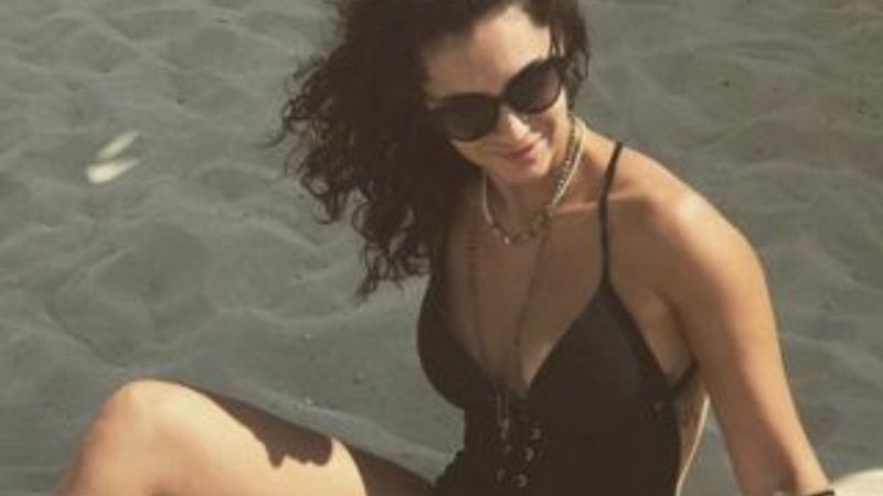 Mert Fırat'tan sonra Hande Doğandemir