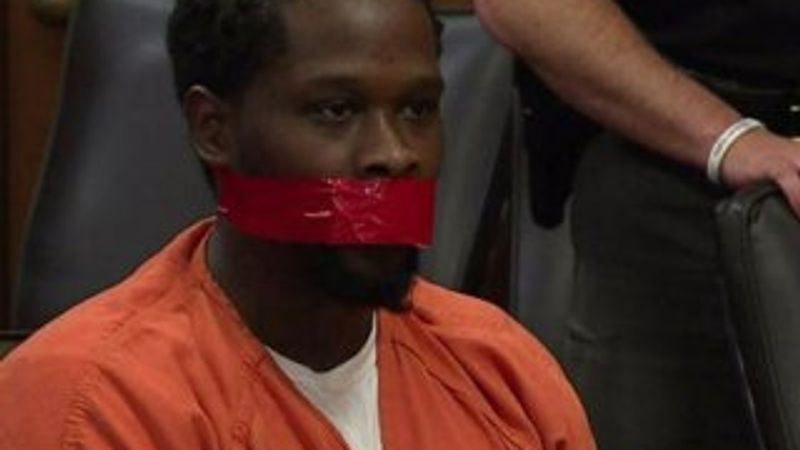 ABD'de mahkumun ağzı bantlandı