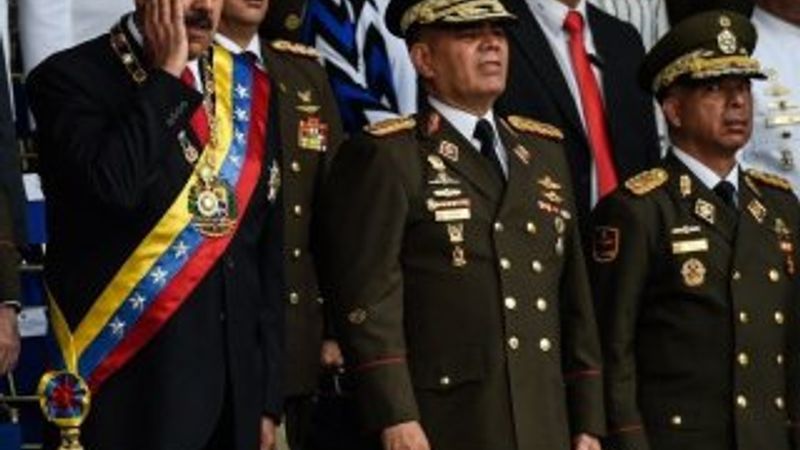 Maduro'ya suikast düzenlenirken askerler kaçıştı