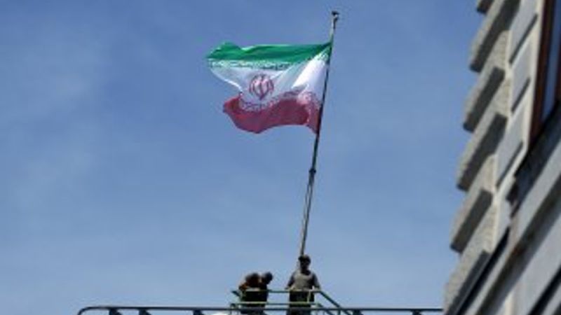 İran'dan OPEC üyelerine tepki