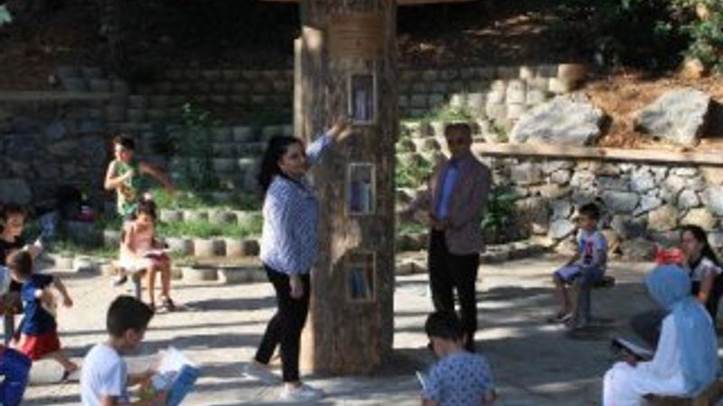 Ağaçlar Kitap Açıyor projesi hayata geçti