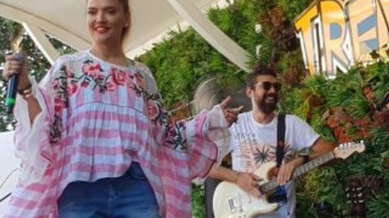 Demet Akalın: Işın atlardan deli para kazanıyor