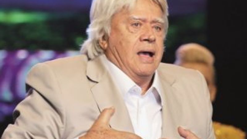 Cüneyt Arkın taburcu edildi